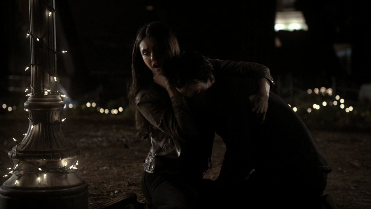 222VampireDiaries1405.jpg