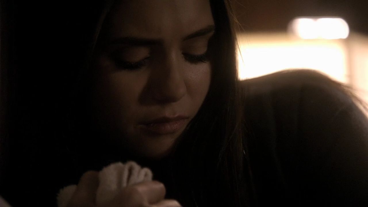 222VampireDiaries1572.jpg