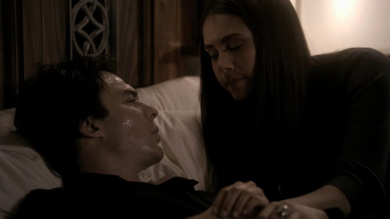 222VampireDiaries1712.jpg