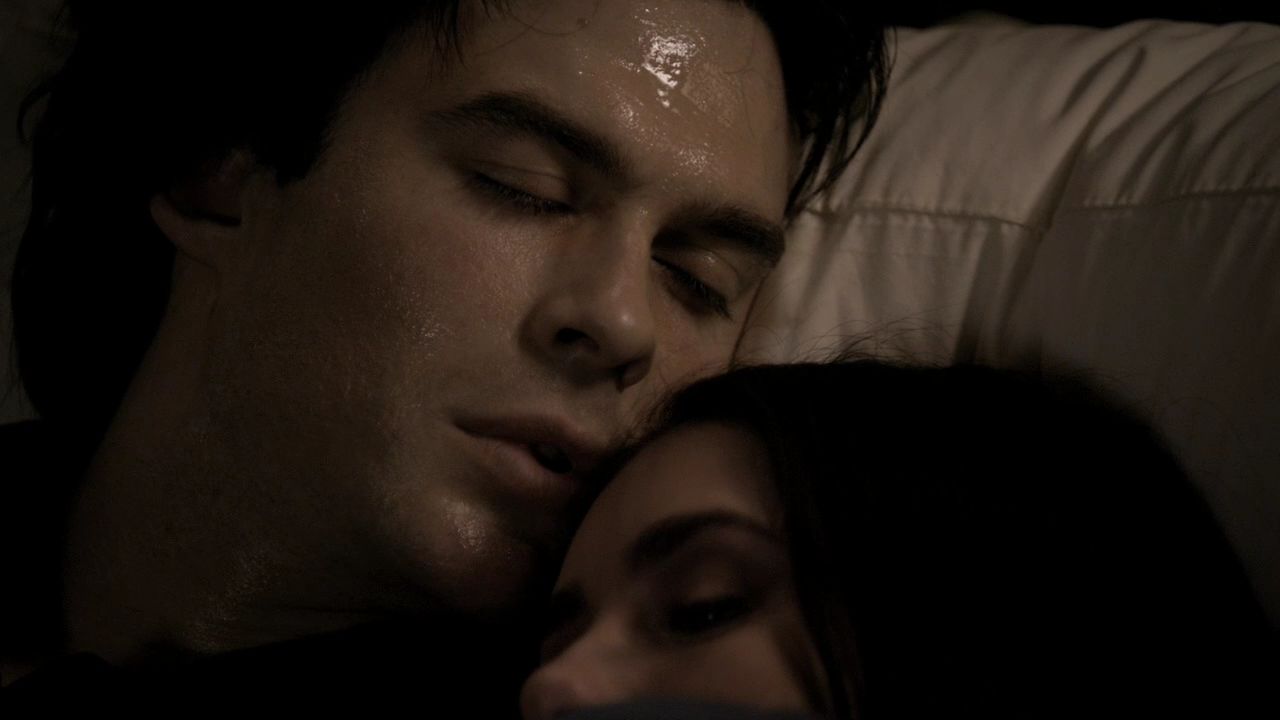 222VampireDiaries1722.jpg