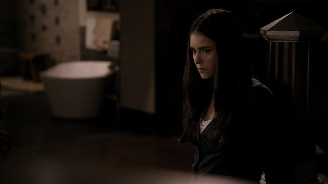 222VampireDiaries1793.jpg