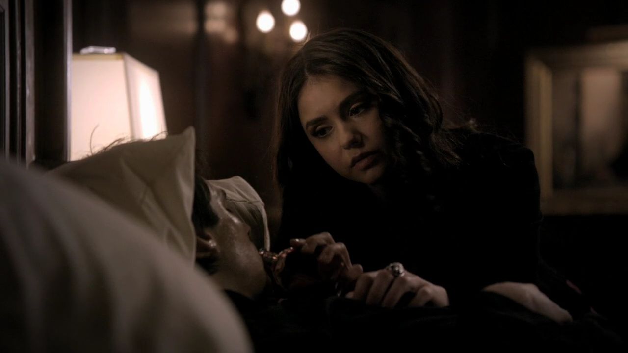 222VampireDiaries1800.jpg