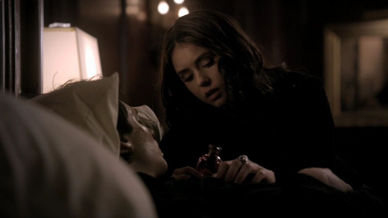 222VampireDiaries1802.jpg