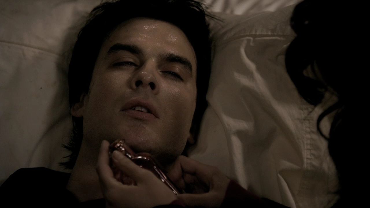 222VampireDiaries1804.jpg