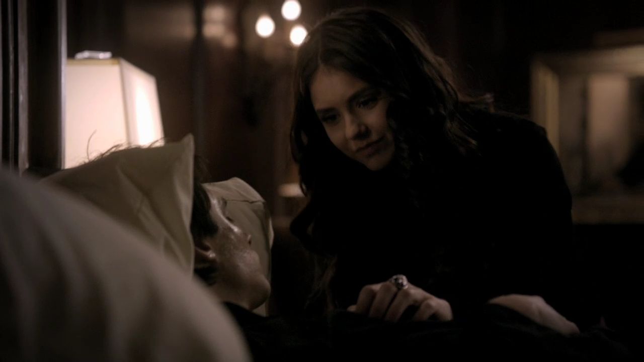 222VampireDiaries1810.jpg