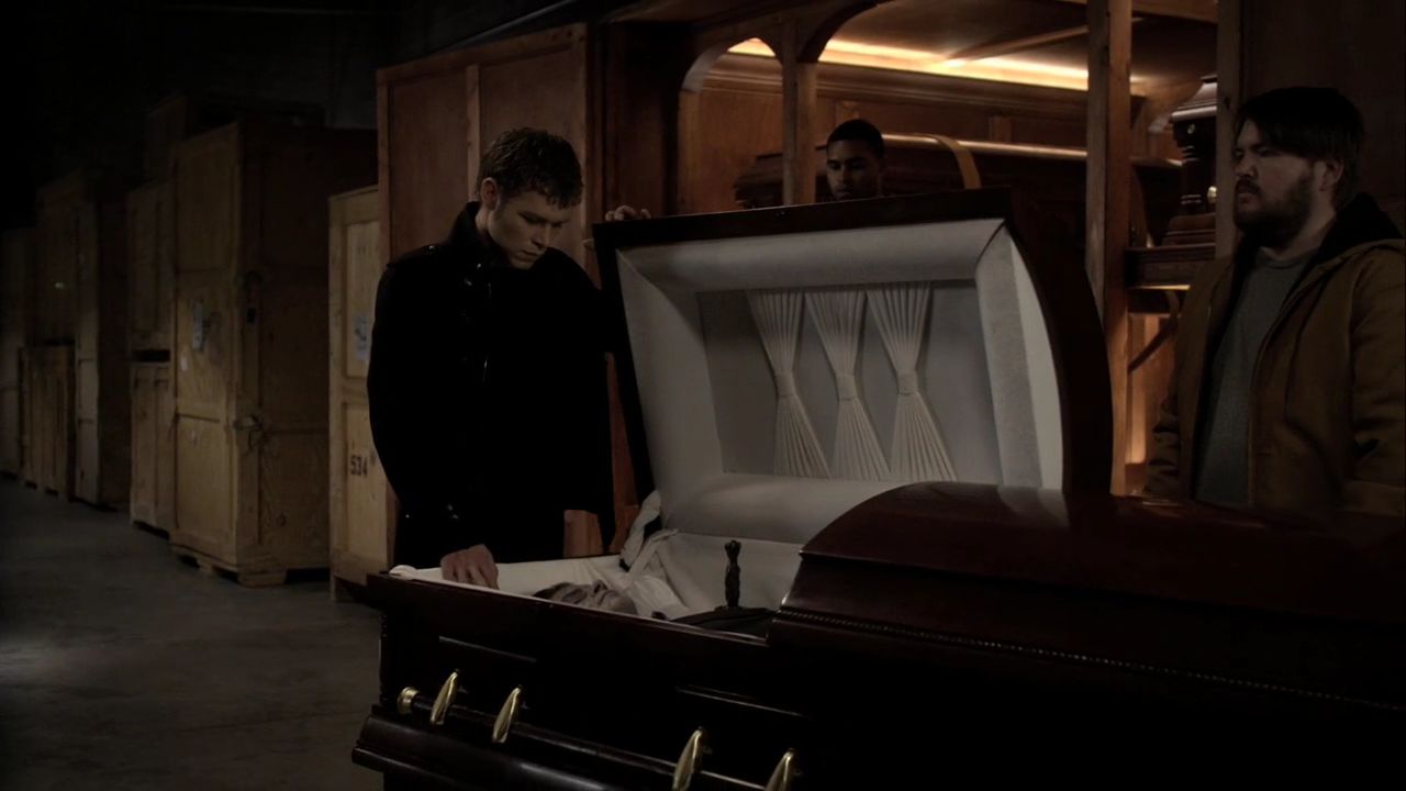 222VampireDiaries1862.jpg