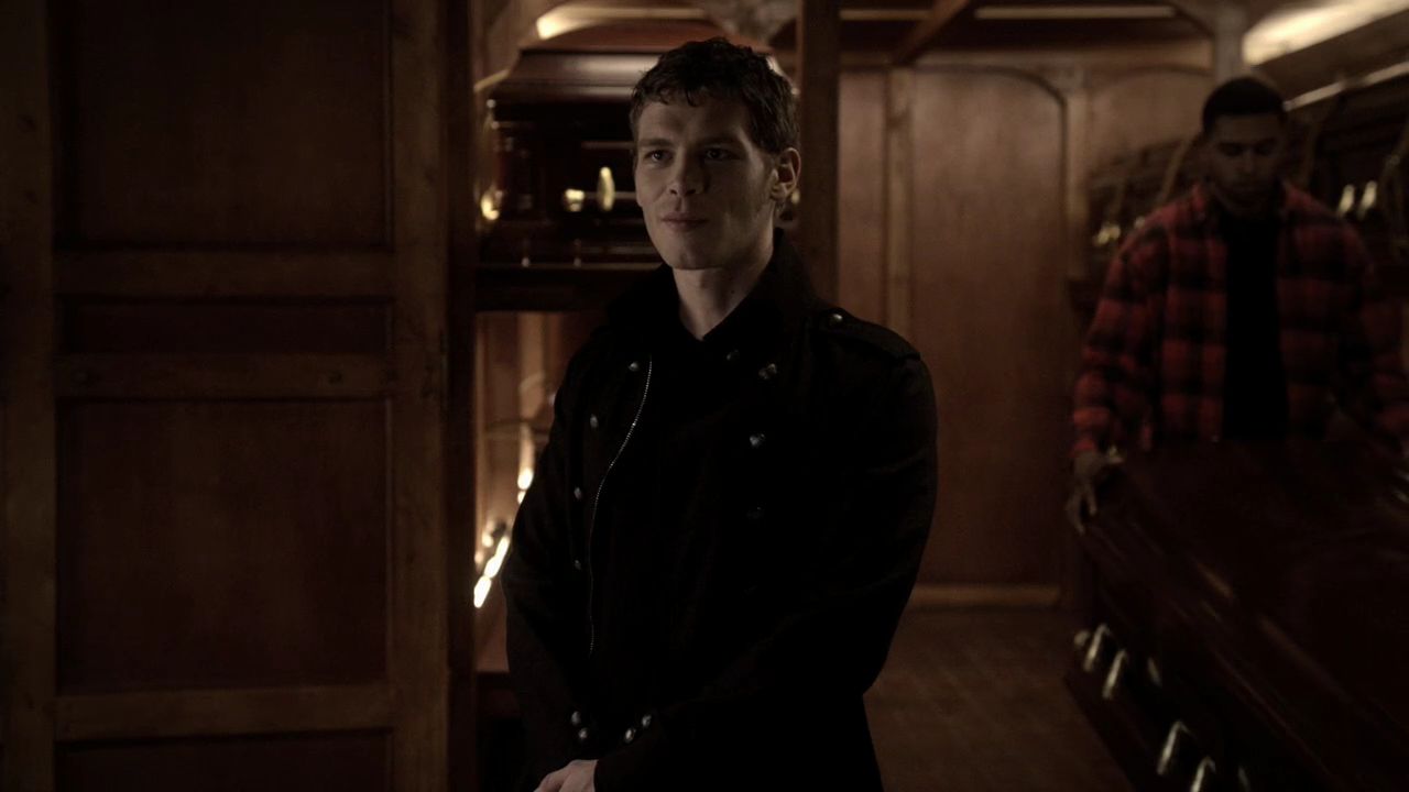 222VampireDiaries1878.jpg