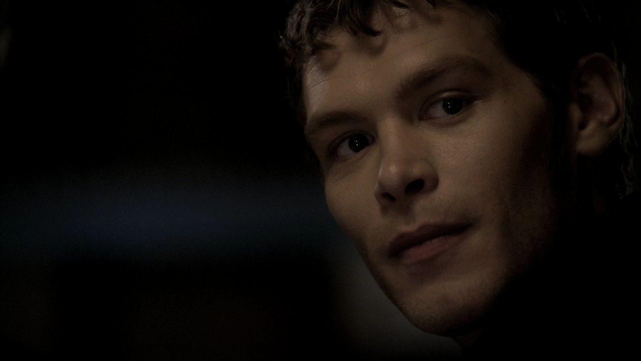 222VampireDiaries1908.jpg