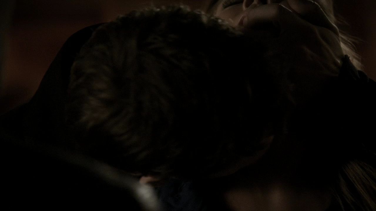 222VampireDiaries1922.jpg