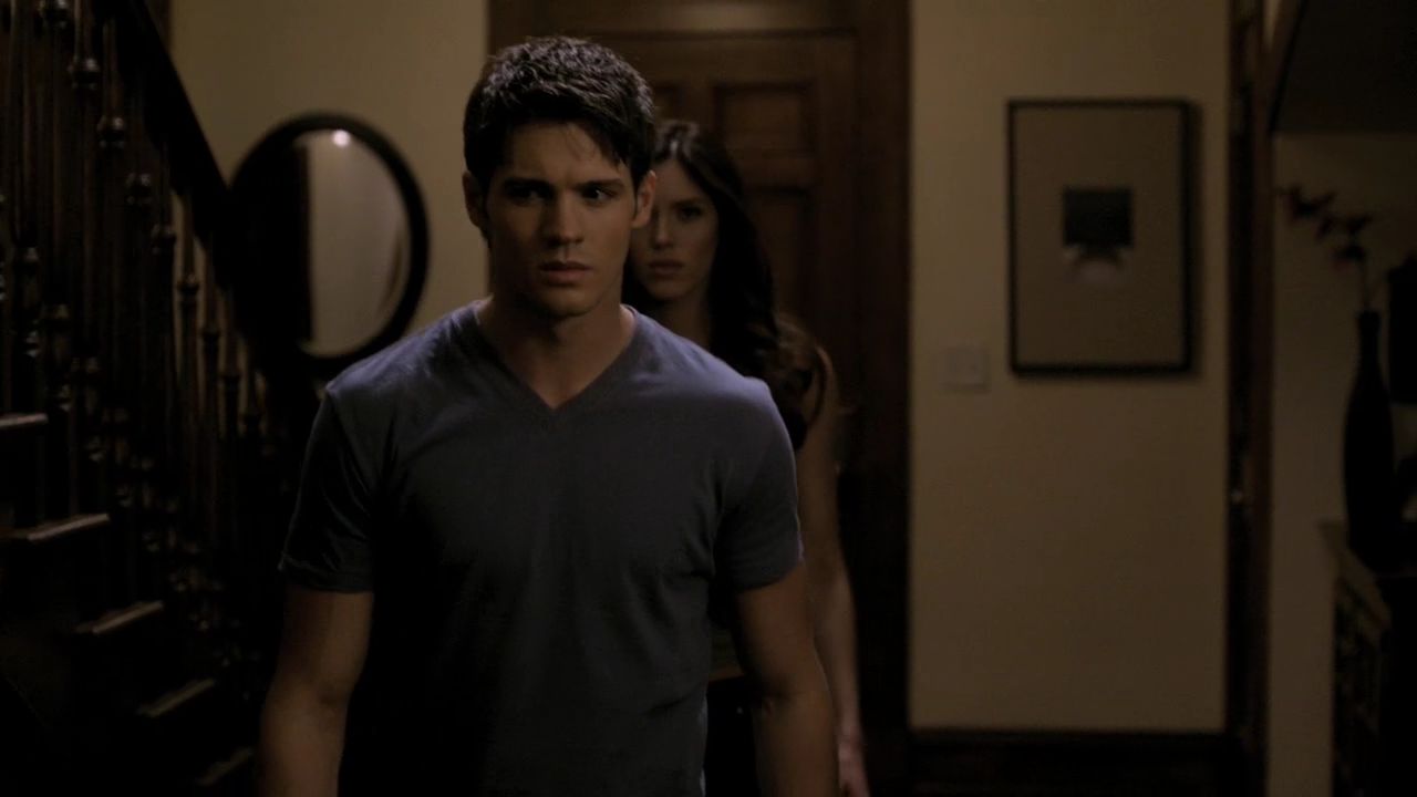 222VampireDiaries2014.jpg