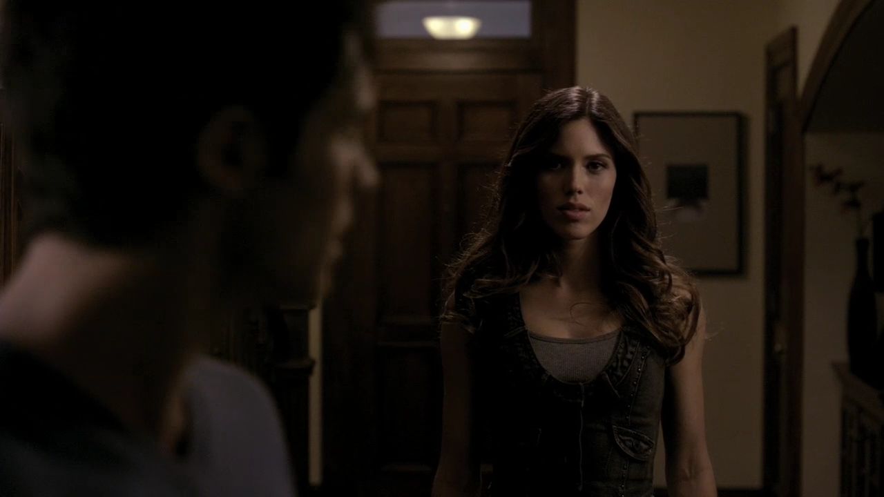 222VampireDiaries2027.jpg