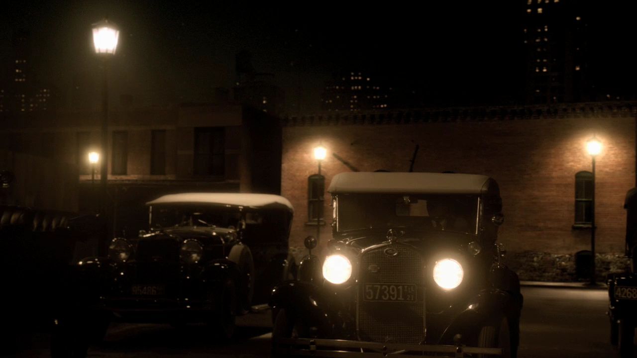 303VampireDiaries0090.jpg