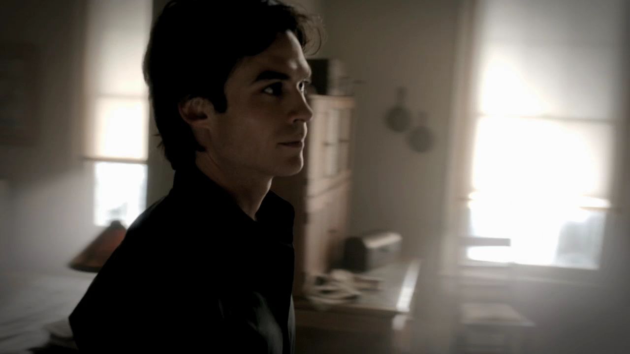 303VampireDiaries0615.jpg