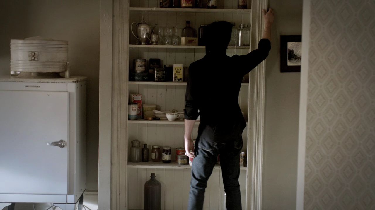 303VampireDiaries0617.jpg