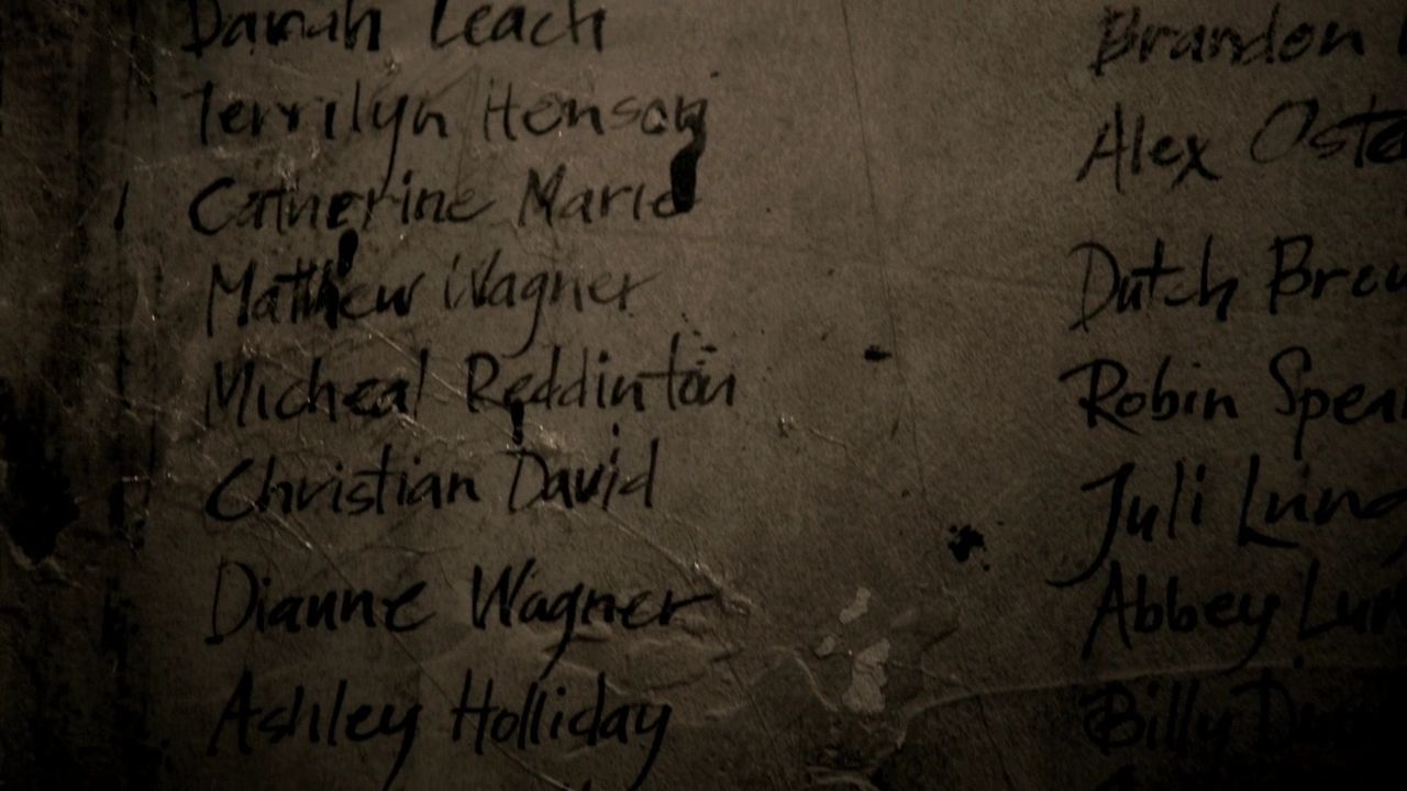 303VampireDiaries0642.jpg