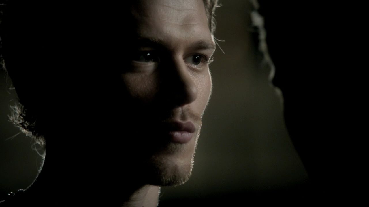 303VampireDiaries0680.jpg