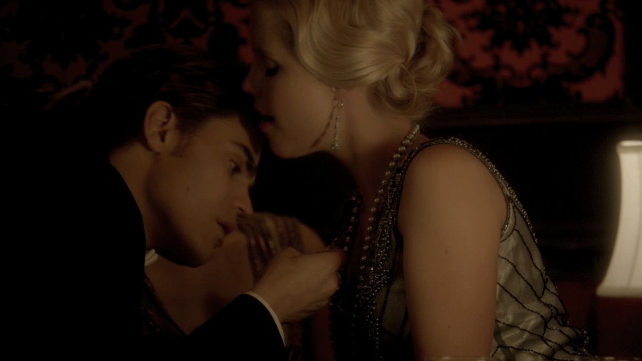 303VampireDiaries0702.jpg