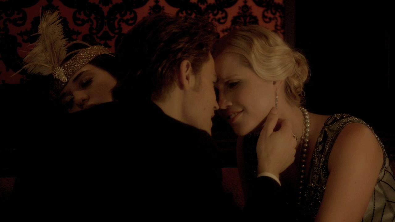 303VampireDiaries0714.jpg