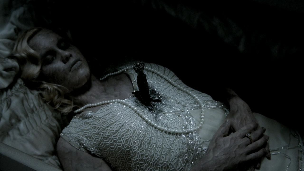 303VampireDiaries0753.jpg