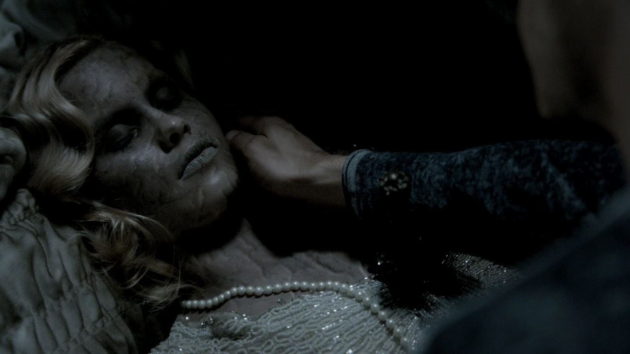 303VampireDiaries0761.jpg