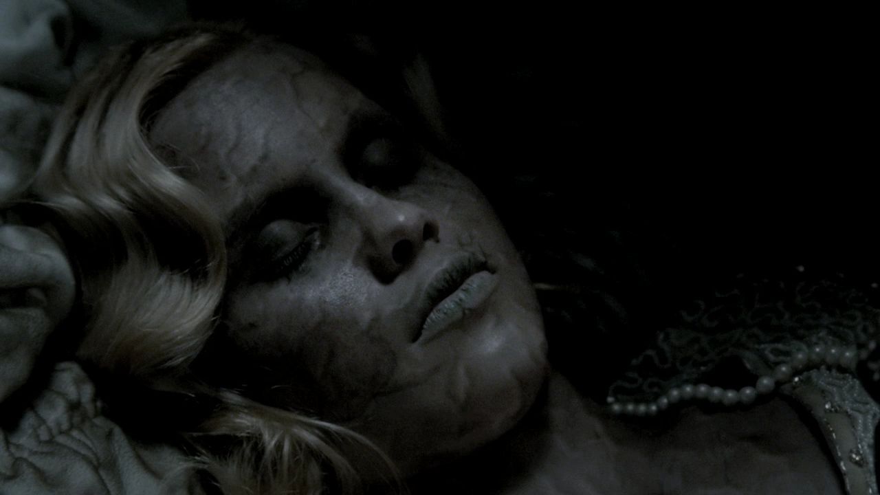 303VampireDiaries0771.jpg
