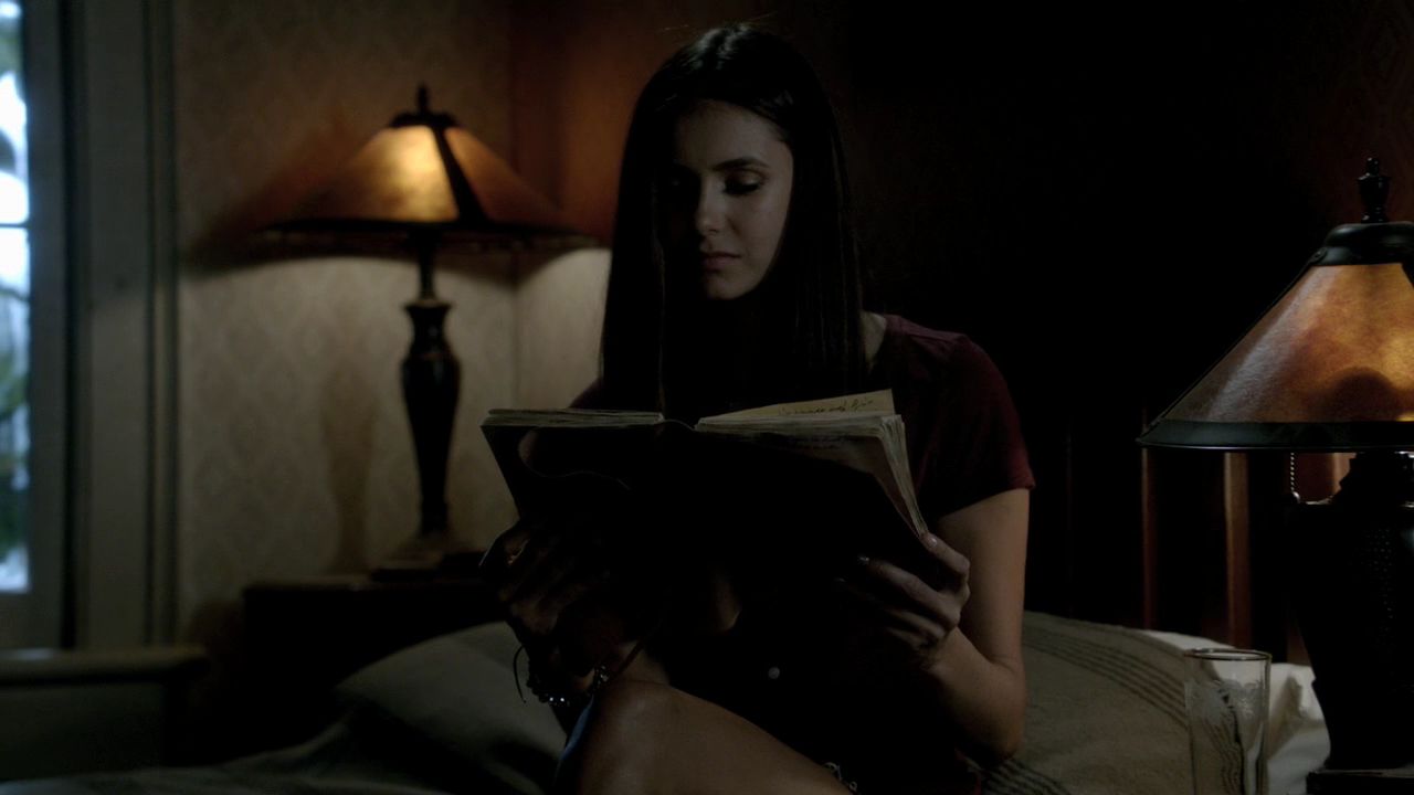 303VampireDiaries0971.jpg