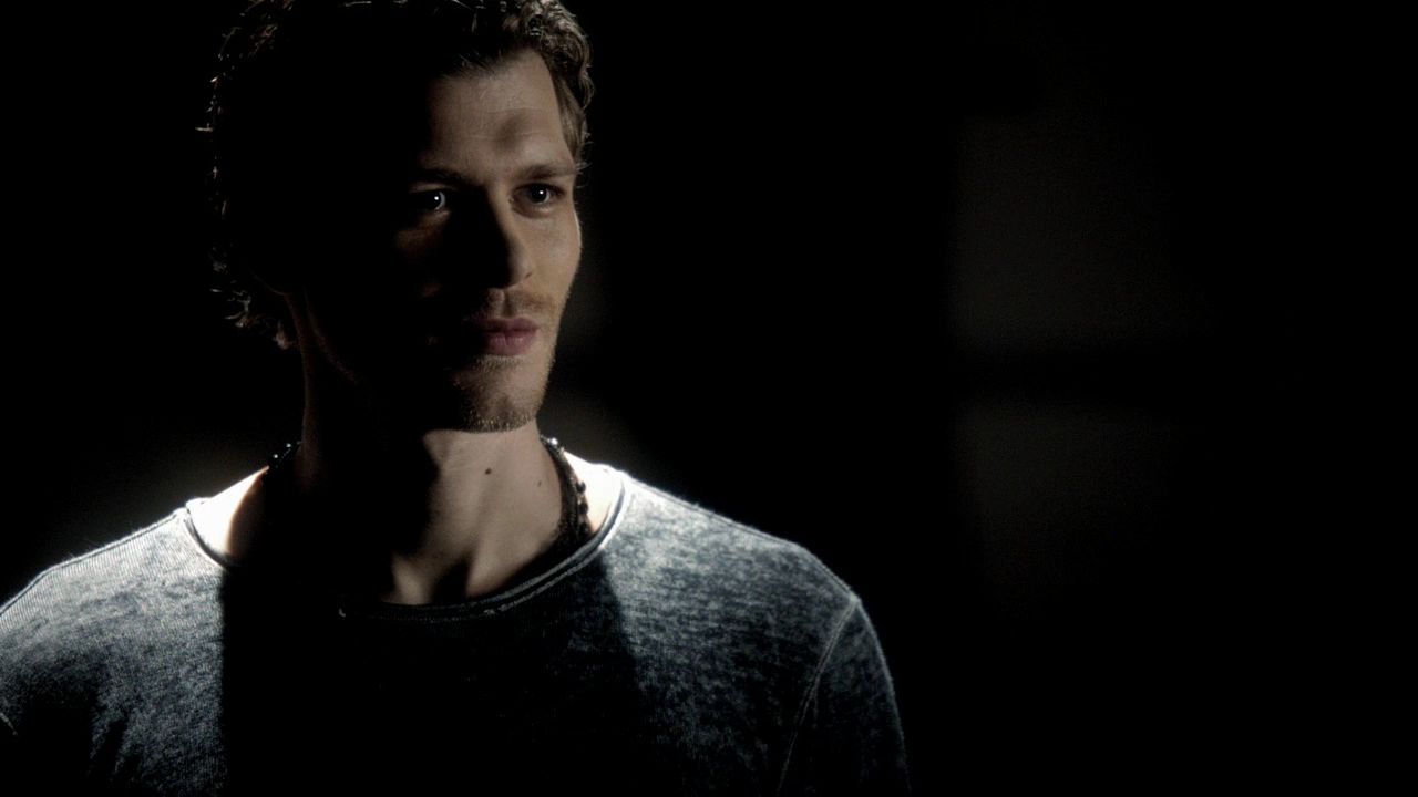 303VampireDiaries1830.jpg