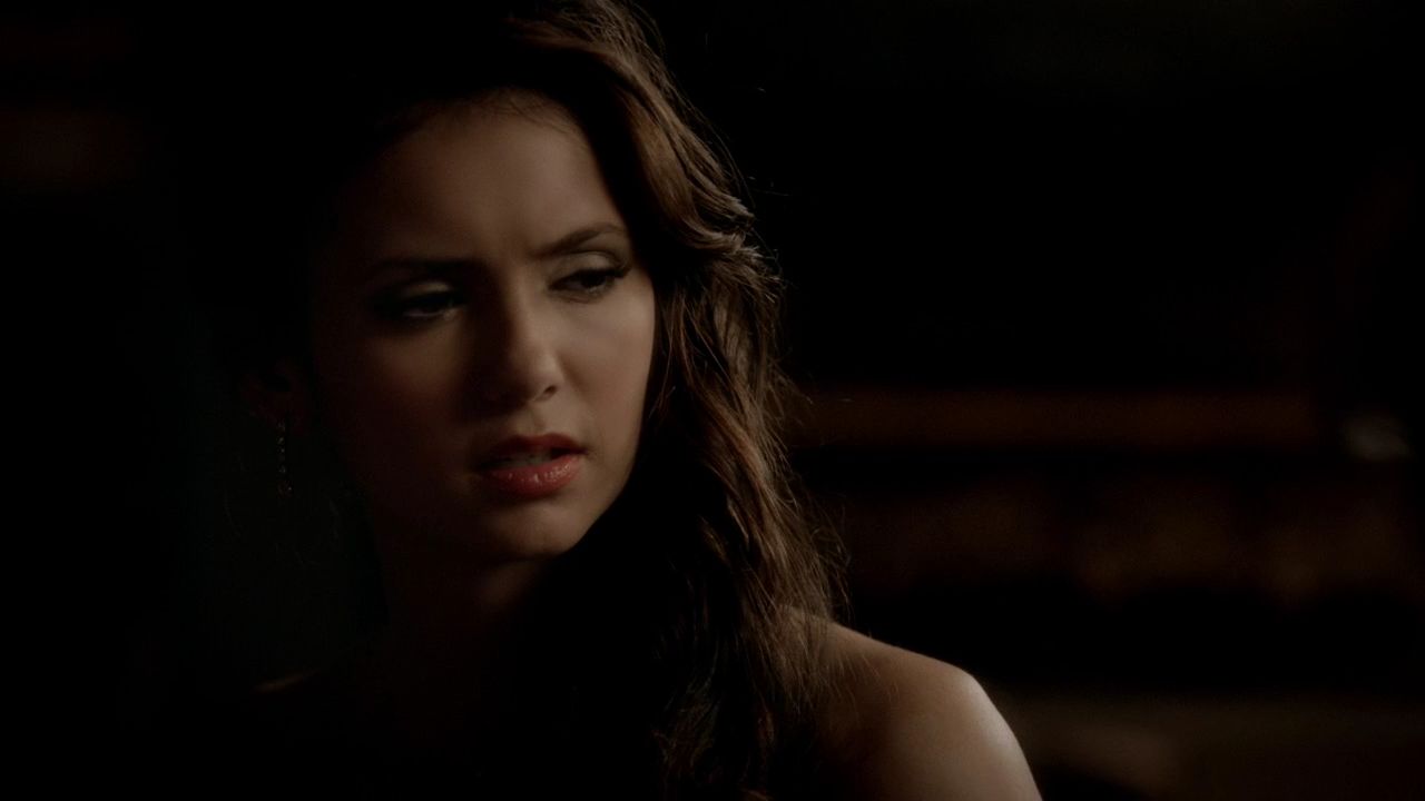 Дориан уильямс дневники вампира. Nina dobrev screencaps. Дневники вампира 3 18. Дневники вампира эстетика деймон. Дневники вампира 3 18.