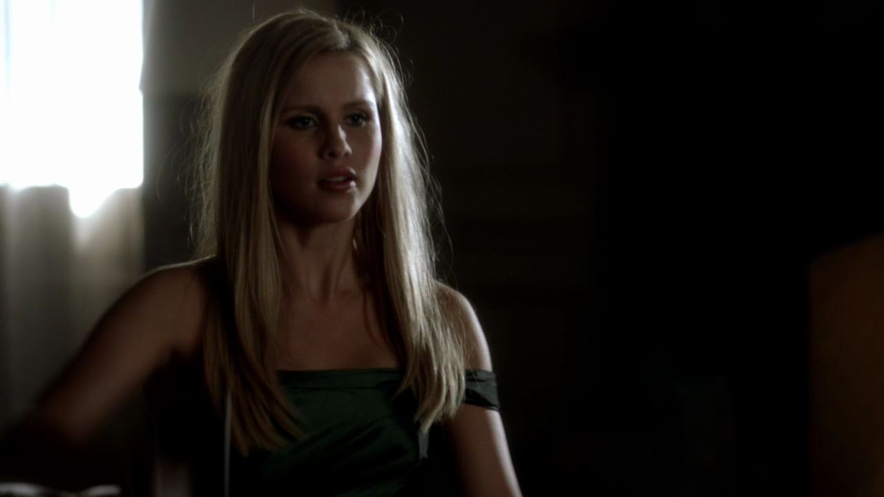 315VampireDiaries0198.jpg