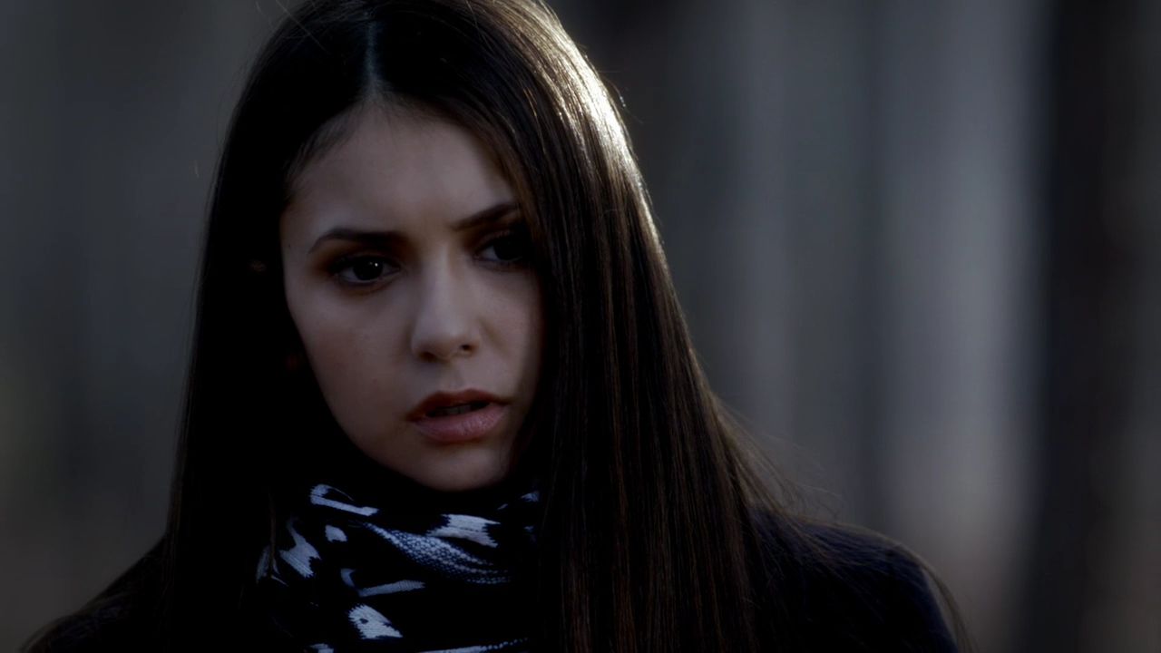 315VampireDiaries0400.jpg