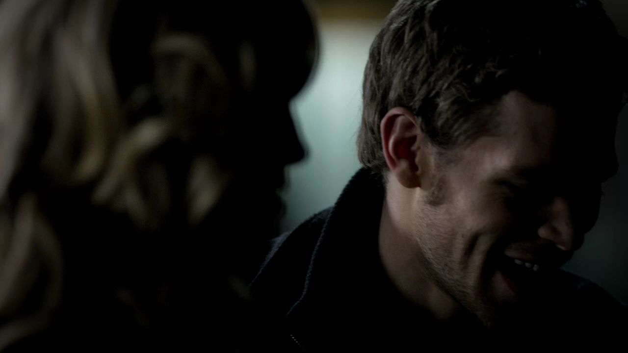 315VampireDiaries0803.jpg