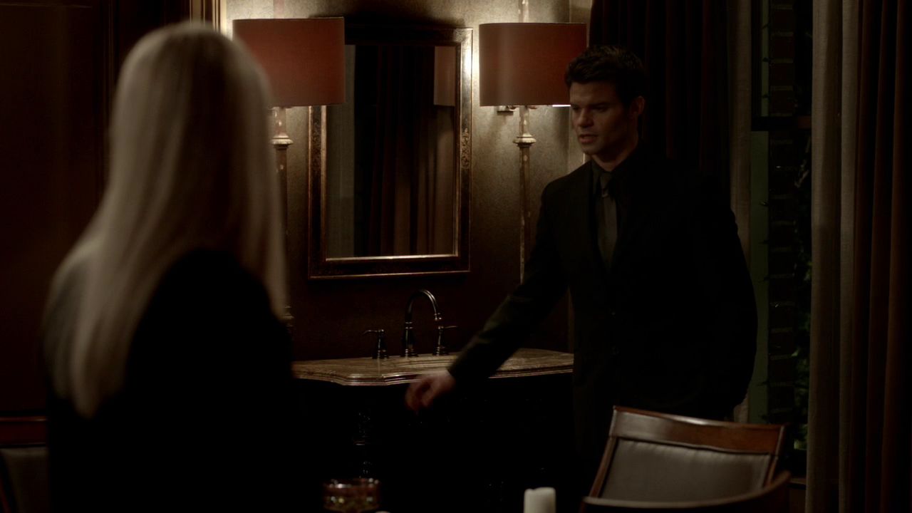 315VampireDiaries1445.jpg