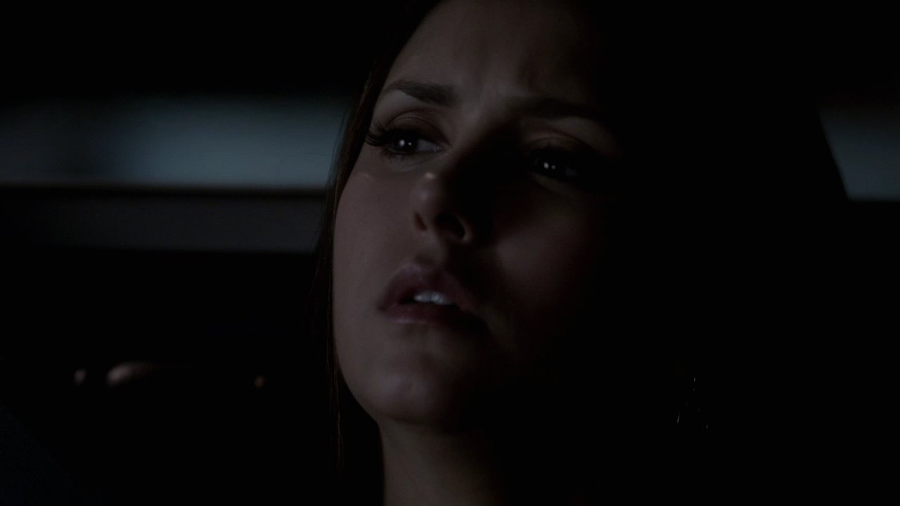 322VampireDiaries0800.jpg