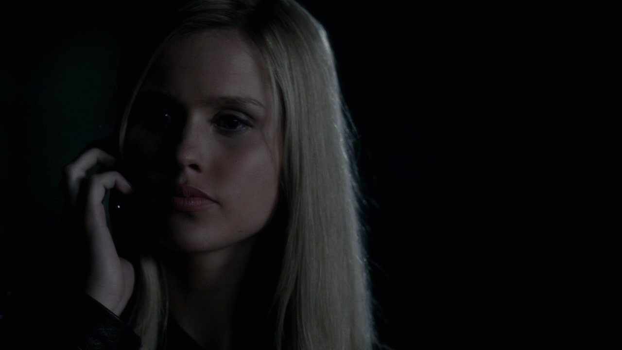 322VampireDiaries1202.jpg