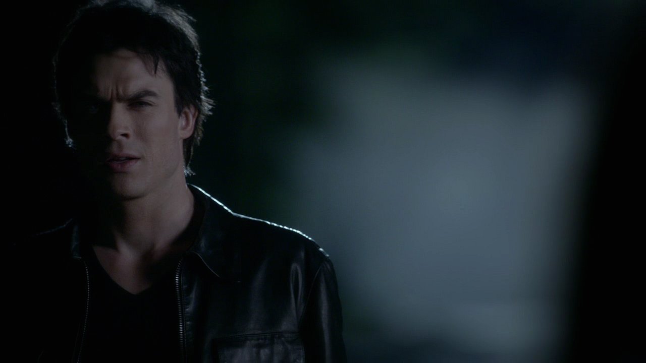 322VampireDiaries1285.jpg