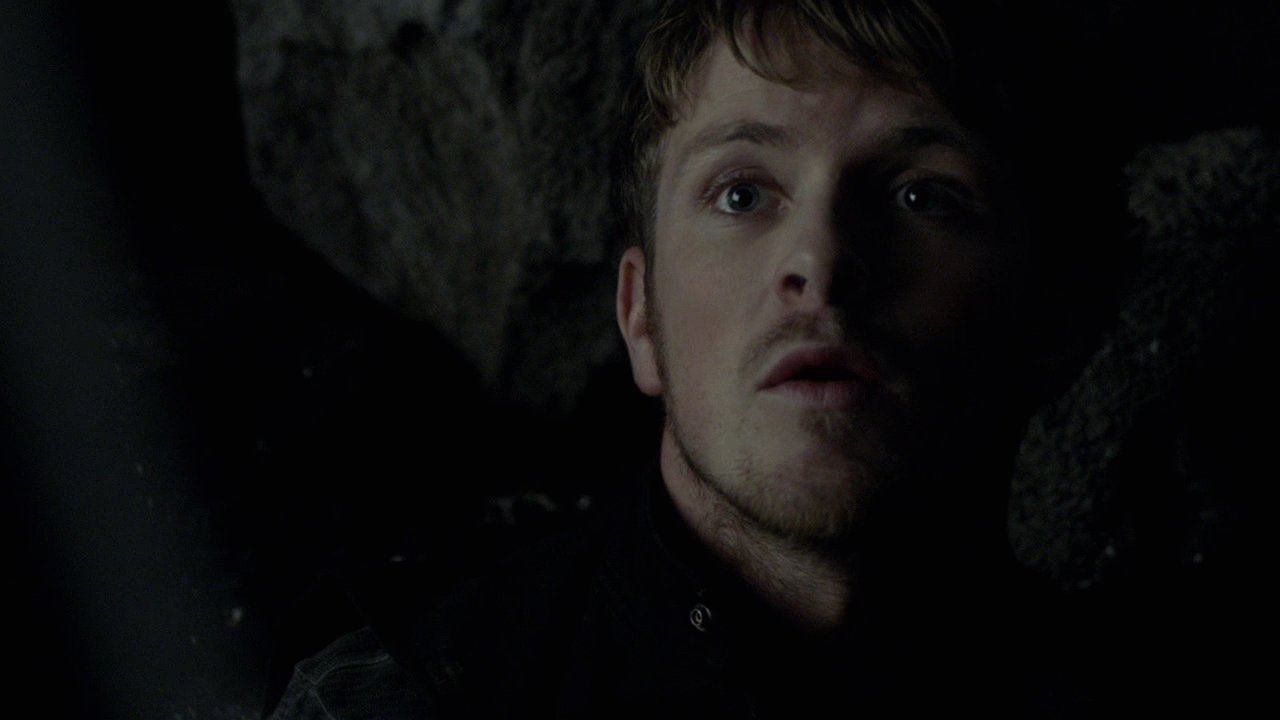 415VampireDiaries0822.jpg