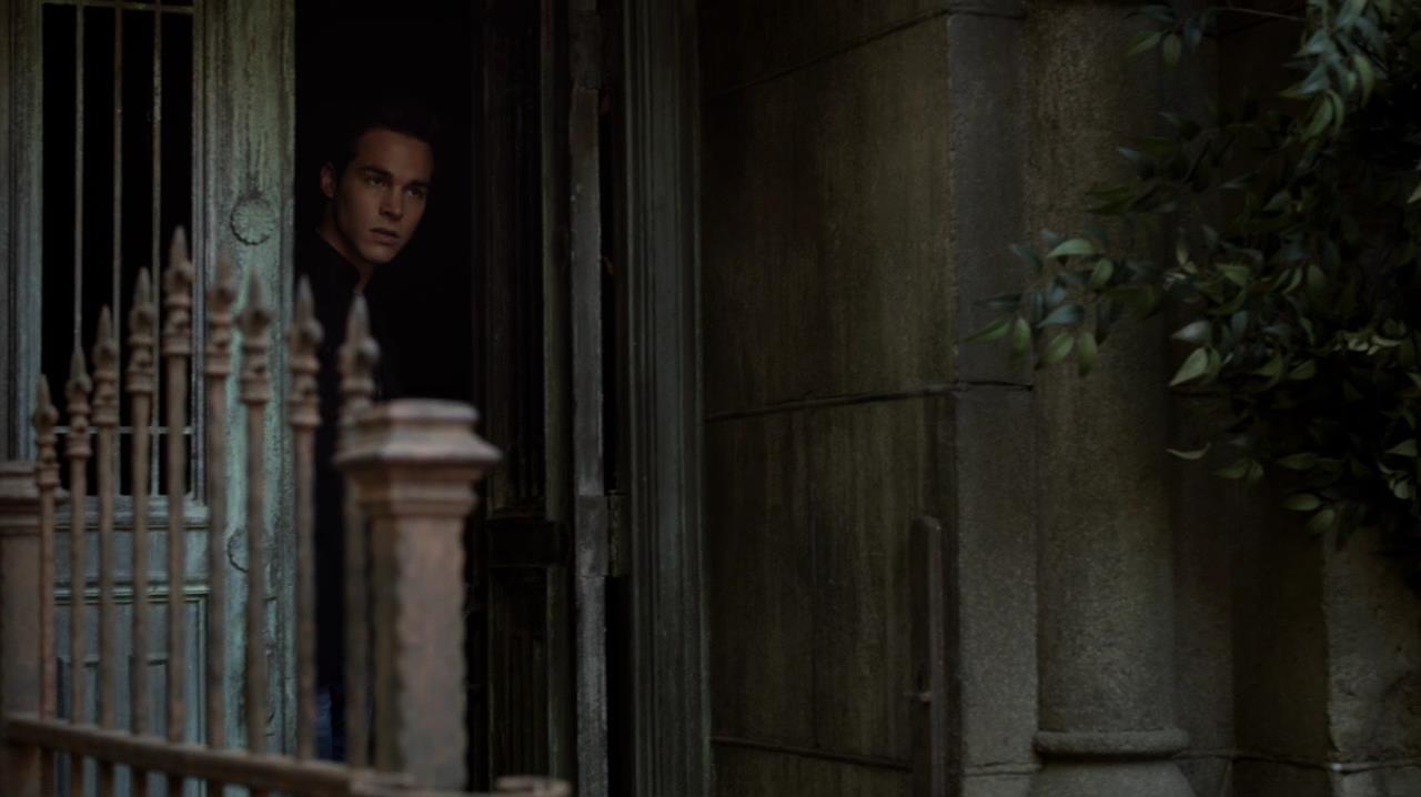 TVD_1001.jpg